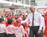 Muizzu with teachers