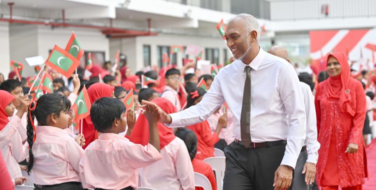 Muizzu with teachers