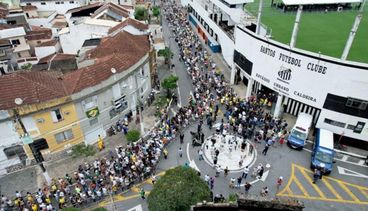 Thousands of mourners from all around the world are expected to gather in Santos